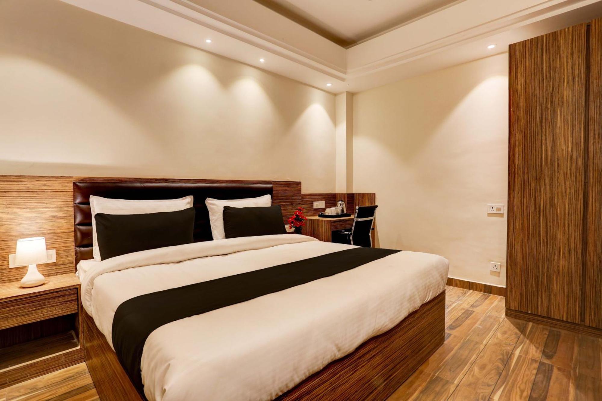 Collection O Stargaze Hotell Kanpur Exteriör bild