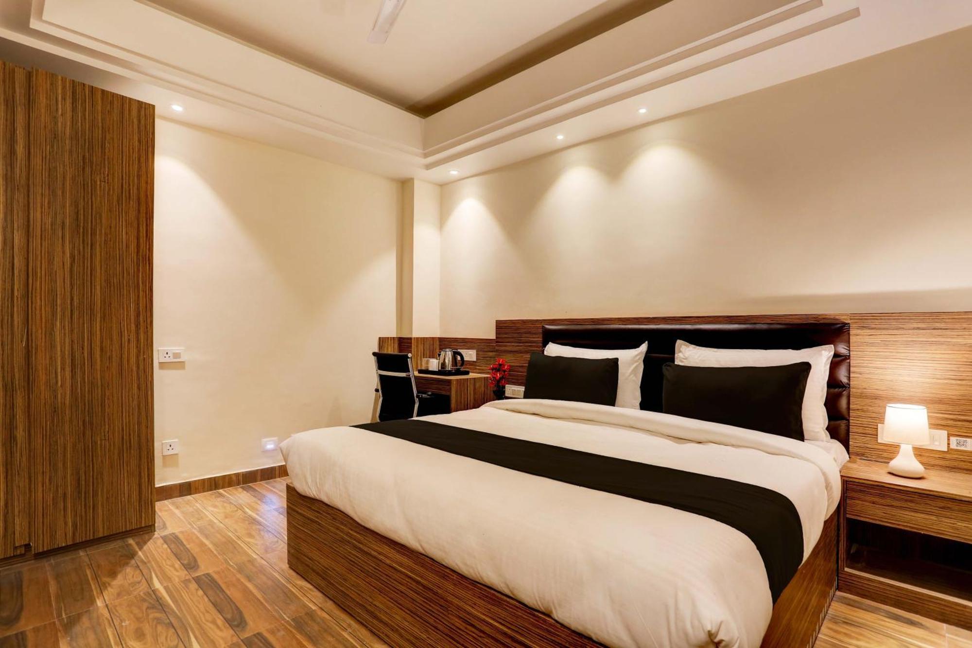 Collection O Stargaze Hotell Kanpur Exteriör bild