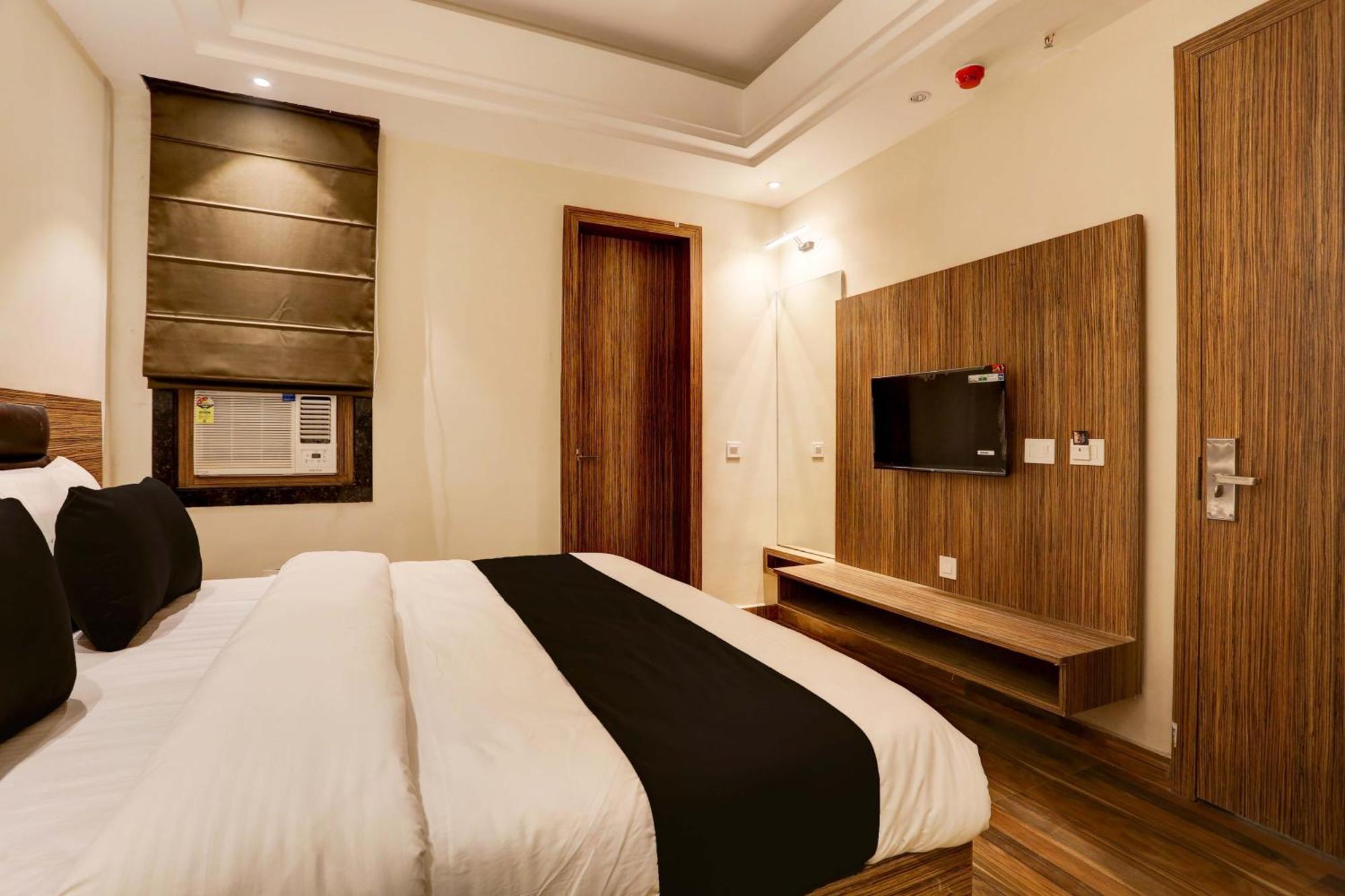 Collection O Stargaze Hotell Kanpur Exteriör bild